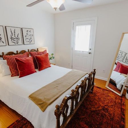 Centrally Located 2Br Overton Square Unit 2 Fast Wifi Free Parking Yes Pets MemphisMemphis  Kültér fotó