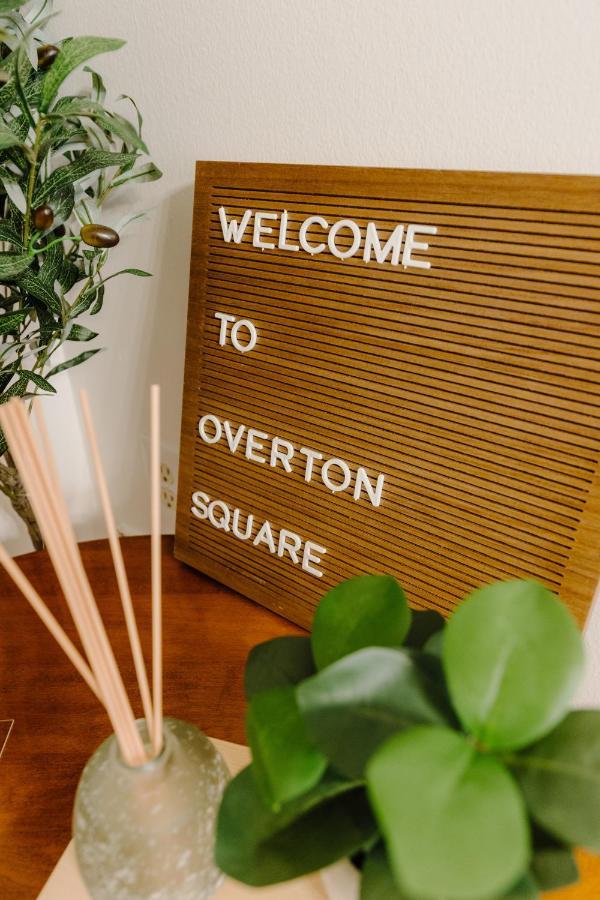 Centrally Located 2Br Overton Square Unit 2 Fast Wifi Free Parking Yes Pets MemphisMemphis  Kültér fotó